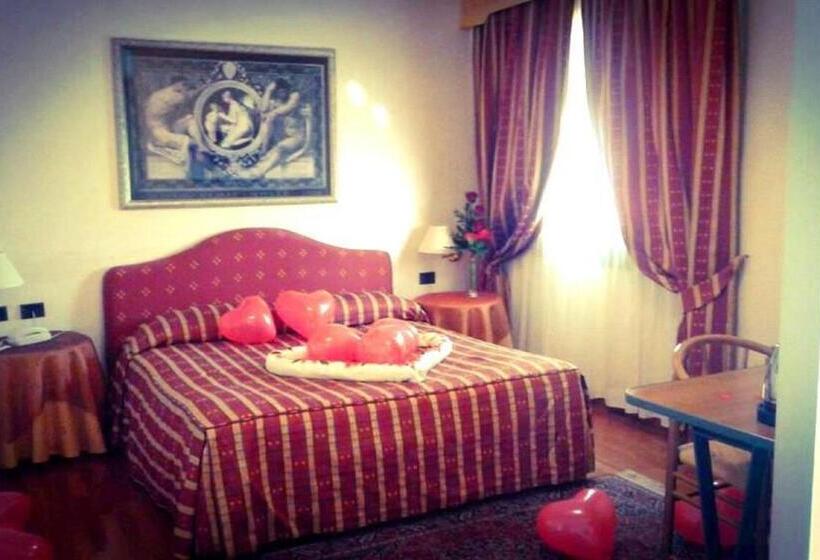 스탠다드 룸, Luna