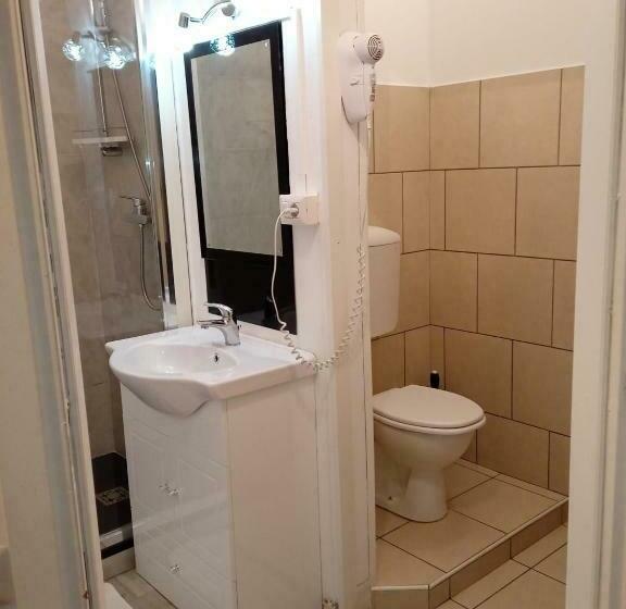 اتاق استاندارد, Megaride Guest House