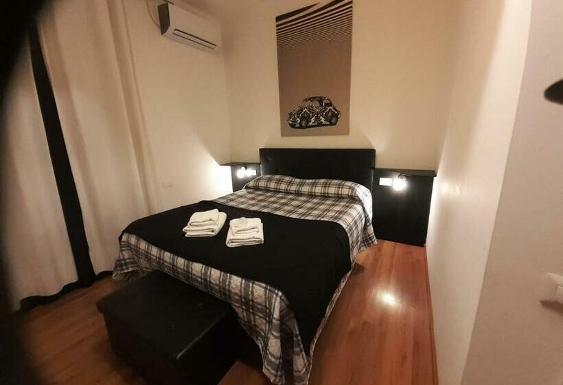 اتاق استاندارد, Megaride Guest House