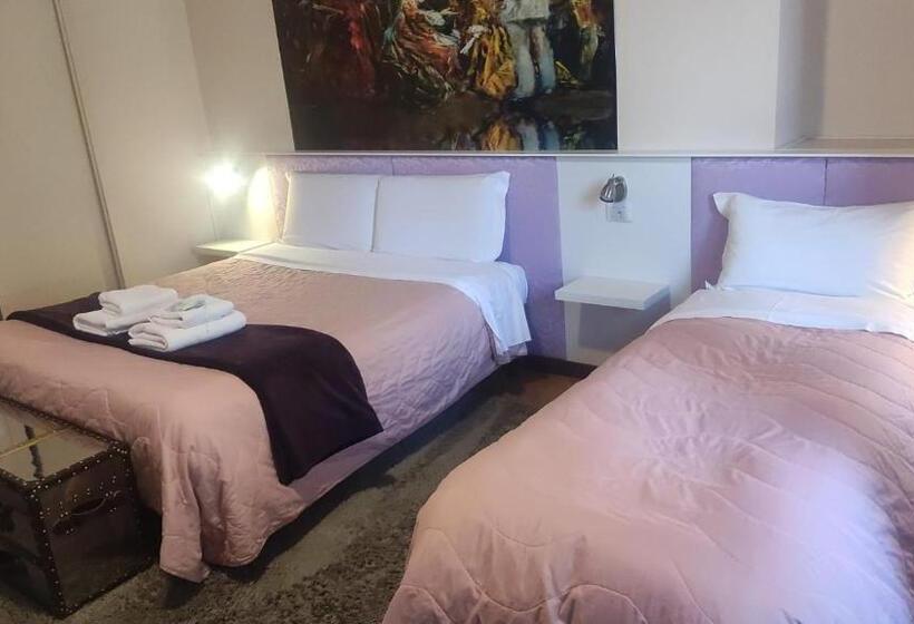 اتاق راحتی سه تخته, Megaride Guest House