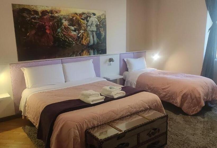 اتاق راحتی سه تخته, Megaride Guest House