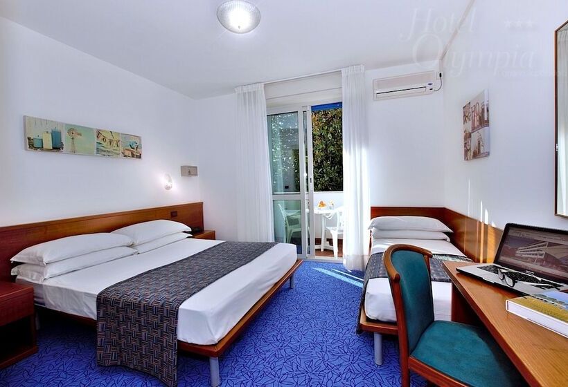 스탠다드 트리플 발코니 룸, Olympia