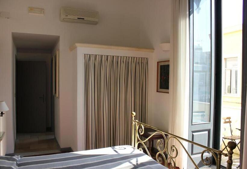 클래식 룸, Palazzo Angelelli