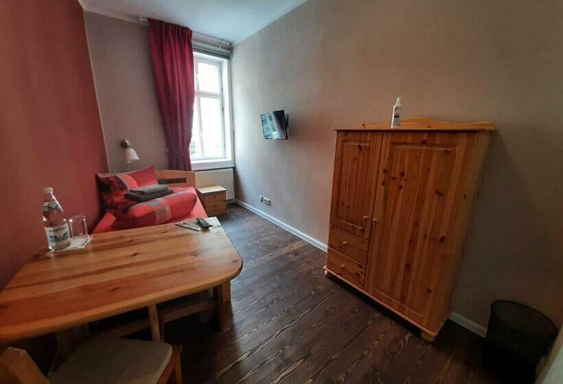 스탠다드 싱글 룸, Pension Havana Club