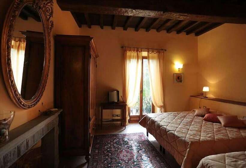 חדר סטנדרט לשלושה, Poggio Agli Ulivi