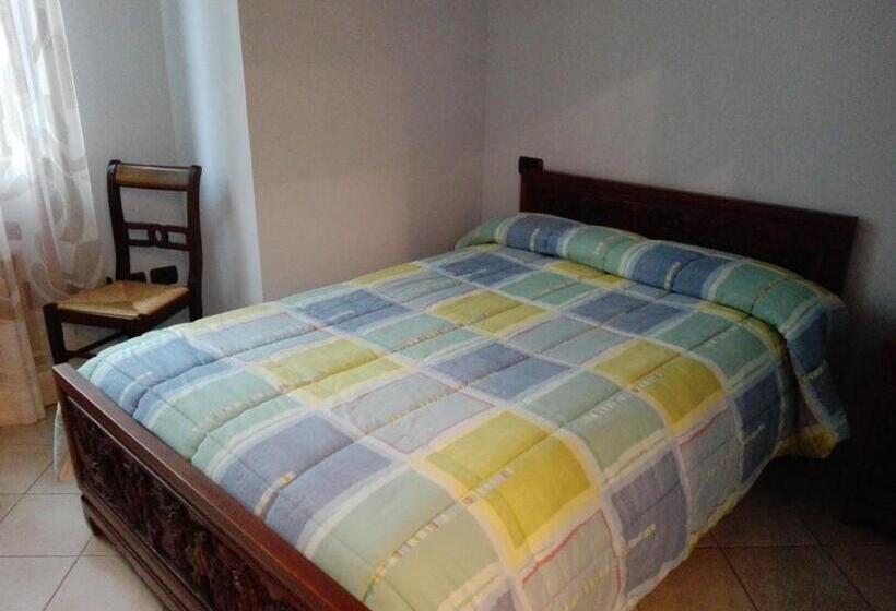 غرفة قياسية فردية, Ponte San Vittorino