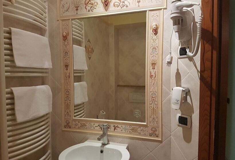 غرفة قياسية فردية, Ponte San Vittorino