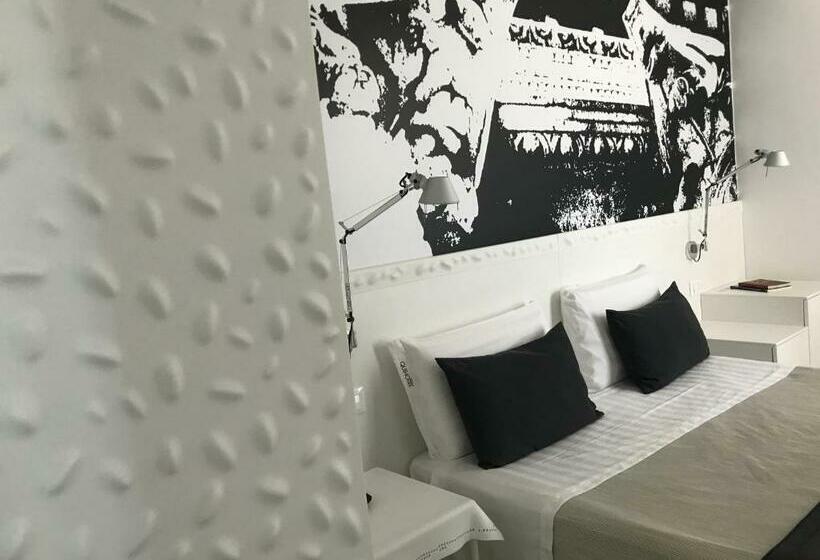 Номер Стандарт с Балконом, Qui