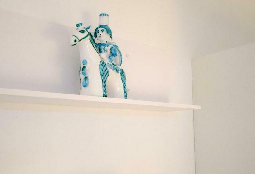 Номер Стандарт с Балконом, Qui