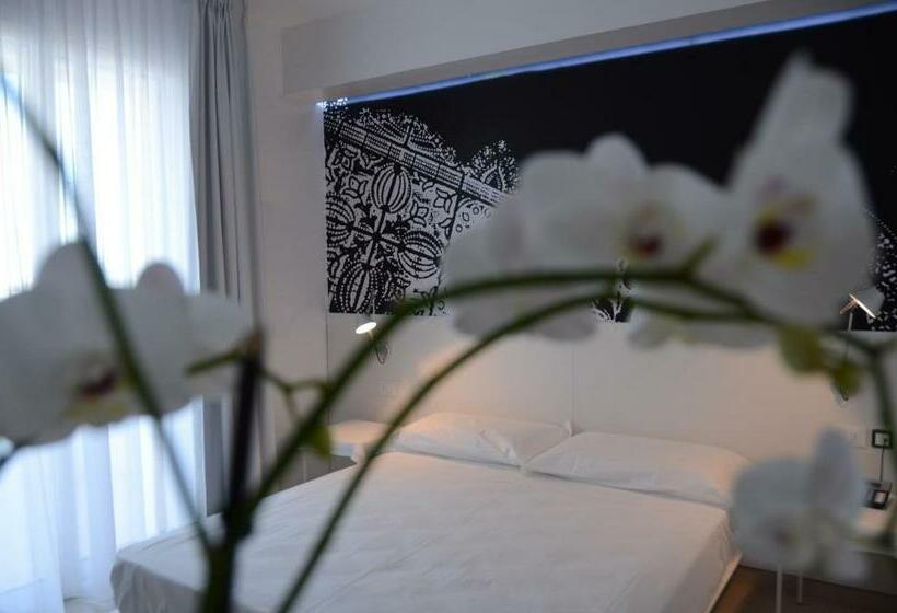 Номер Стандарт с Балконом, Qui