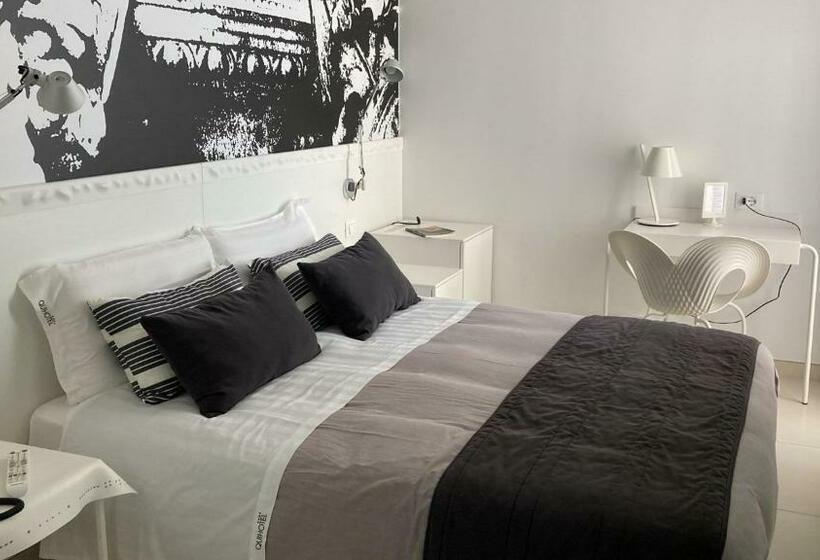 Номер Стандарт с Балконом, Qui