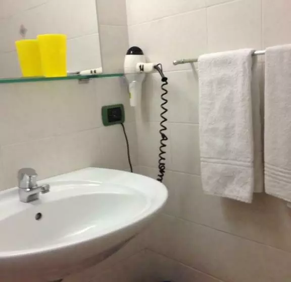 استودیوی استاندارد, Residence La Limonera