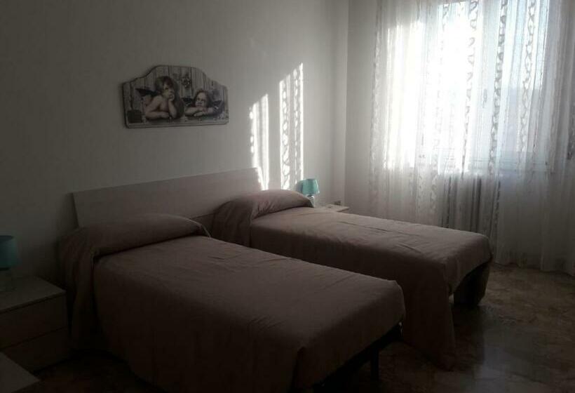 اتاق استاندارد, Santo Spirito 2   By Nadia