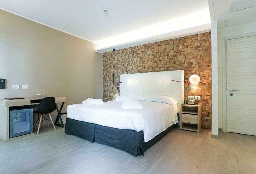 غرفة سوبيريور, Terme Formentin