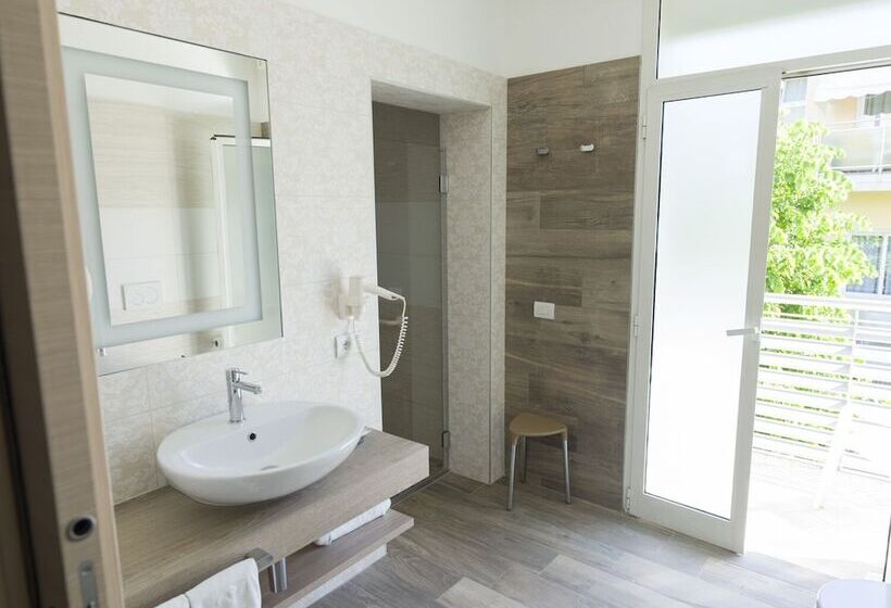 اتاق سوپریور, Terme Formentin
