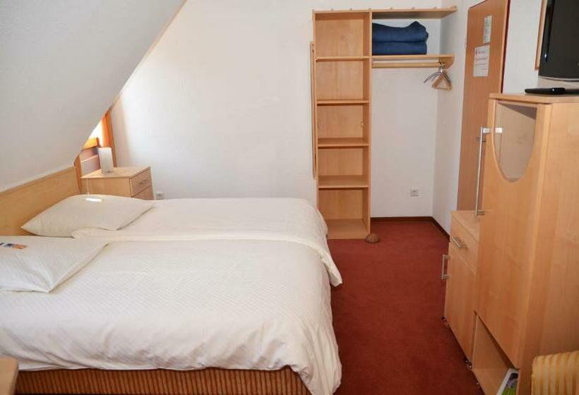 스탠다드 룸, Velcrea