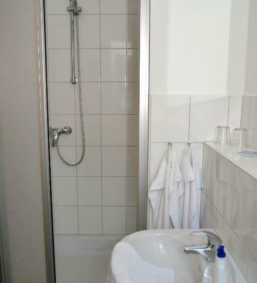 스탠다드 룸, Velcrea