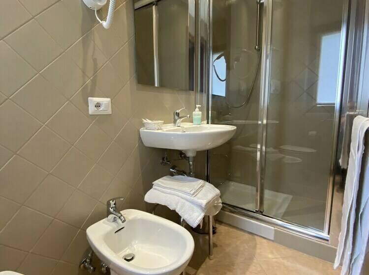 スタンダードルーム, Villa Santacroce