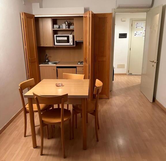 オーシャンビュースイート, Naut