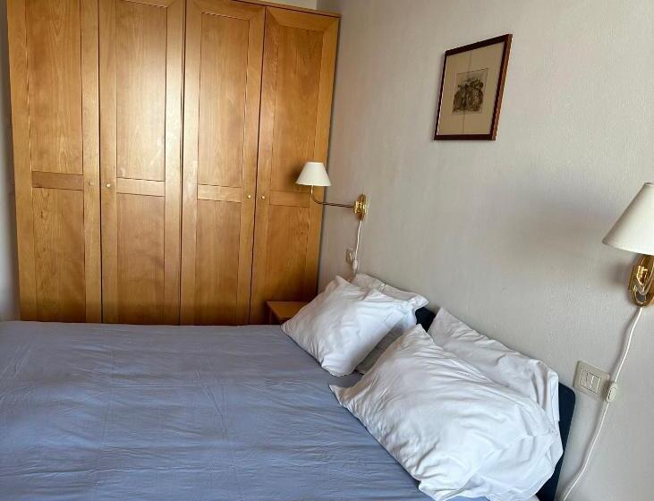 オーシャンビュースイート, Naut