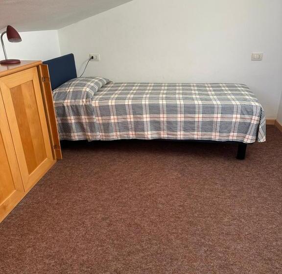 3 Bedroom Suite, Naut