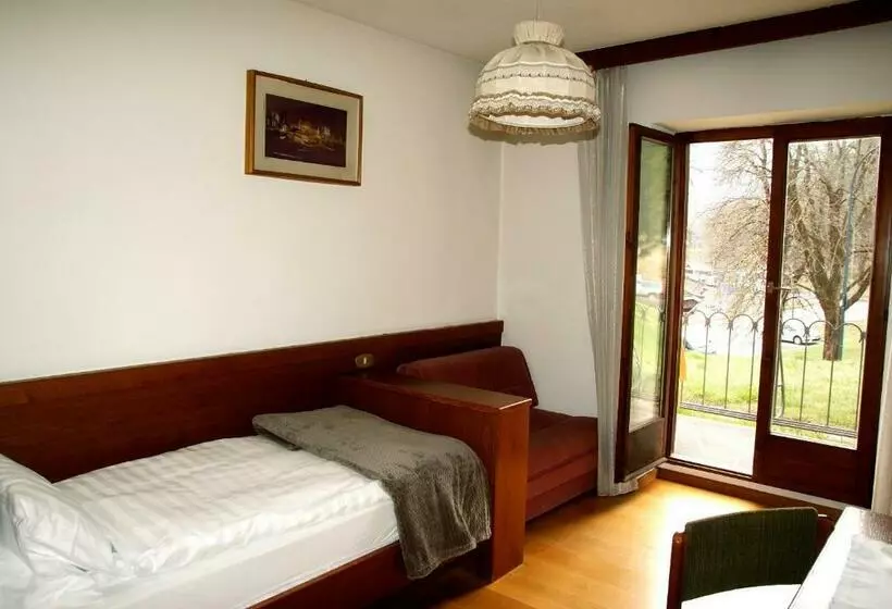 スタンダードシングルルーム, Park Hotel Villa Trunka Lunka