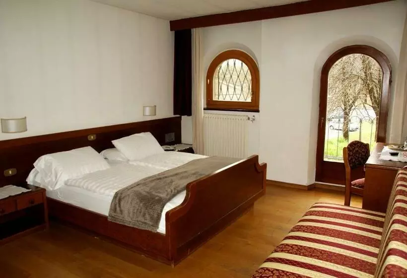 スタンダードトリプルルーム, Park Hotel Villa Trunka Lunka