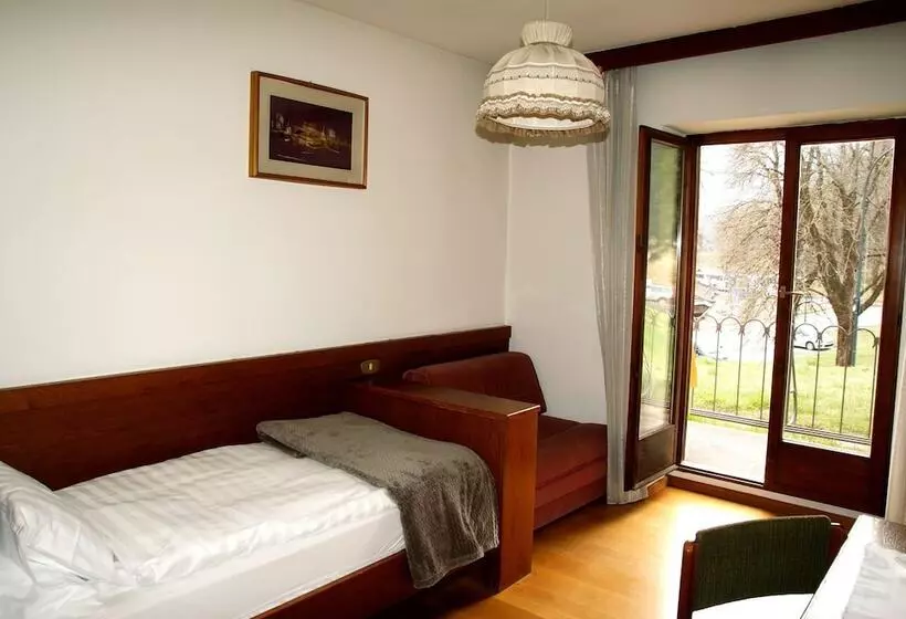 スタンダードシングルルーム, Park Hotel Villa Trunka Lunka
