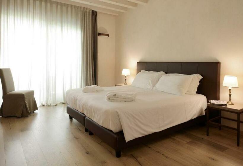 Номер Стандарт, Relais Rossar Boutique Hotel Garda & Hills
