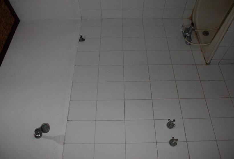 غرفة قياسية, Raka Rai Bungalows