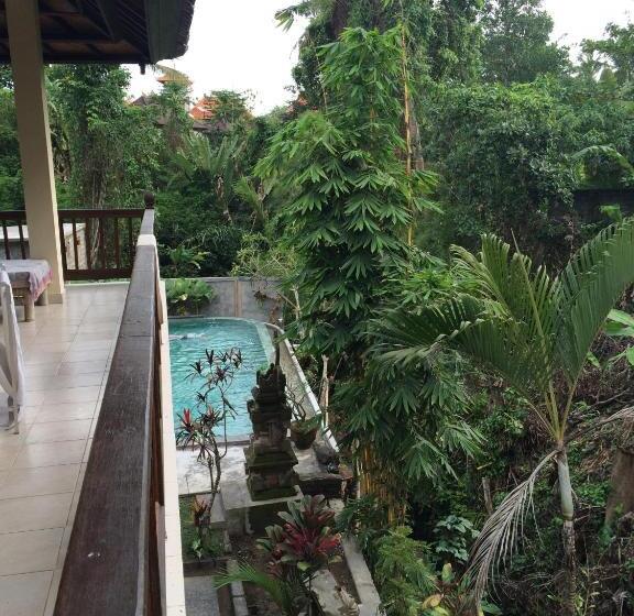 غرفة قياسية, Raka Rai Bungalows