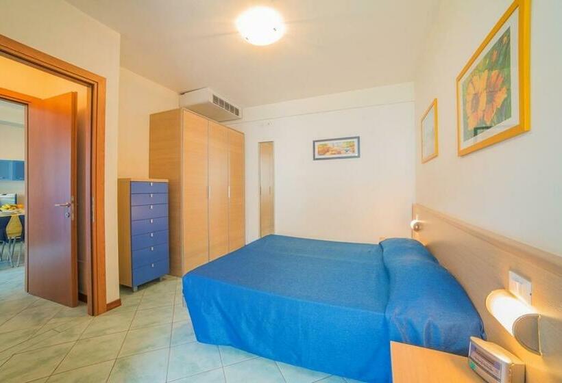 Люкс, Aparthotel Gioia