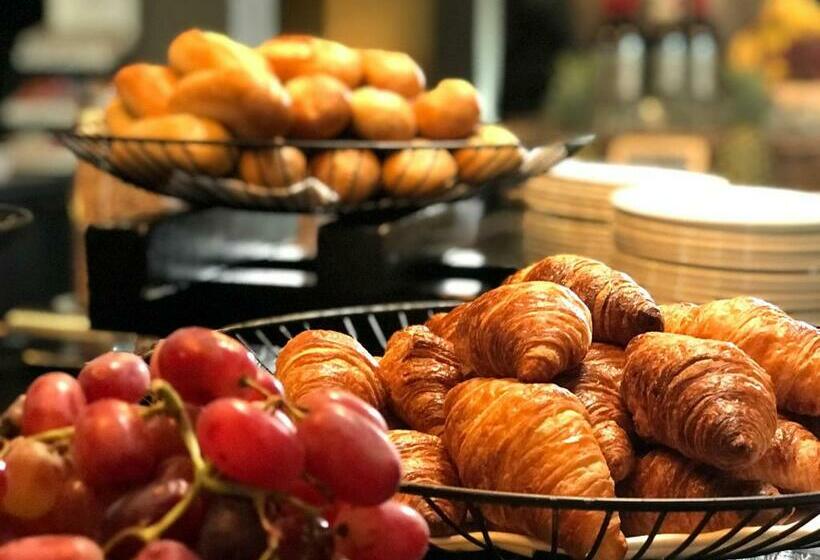 Номер Стандарт, Fletcher Wellness Hotel Leiden