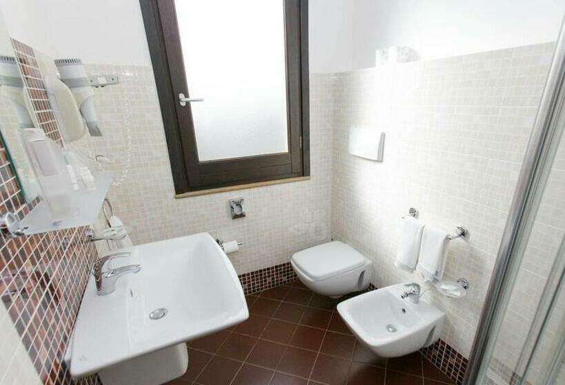 חדר סטנדרט, Al Ritrovo Ristorante & Albergo