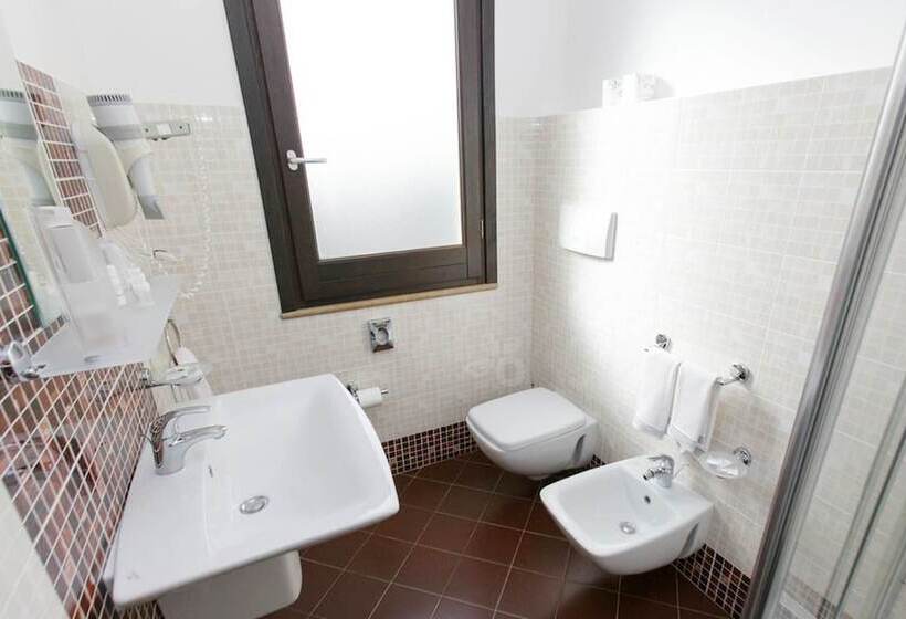 חדר קומפורט לשלושה, Al Ritrovo Ristorante & Albergo