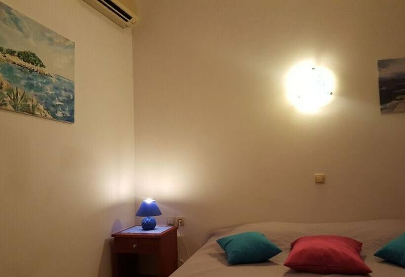 غرفة قياسية, Art Depandansa