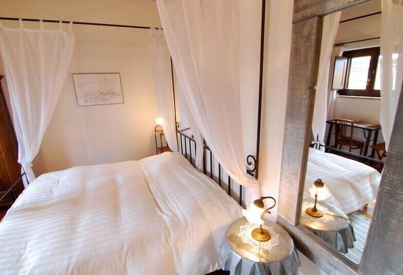 اتاق استاندارد, B&b Casaselita