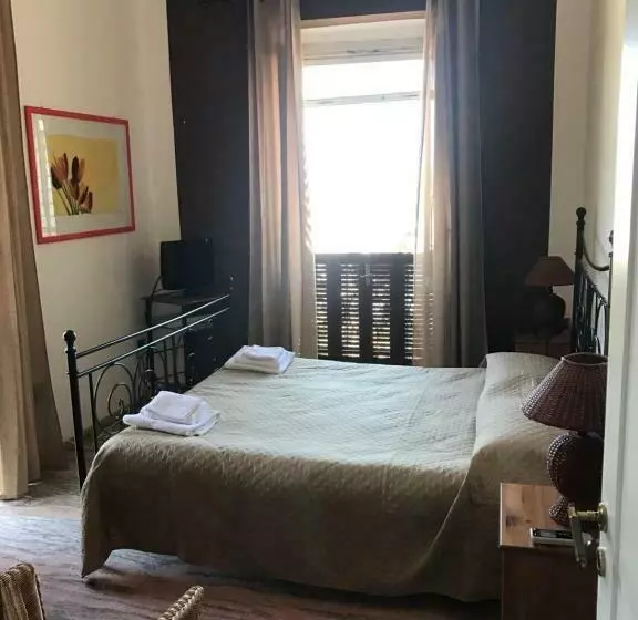 1ベッドルームアパートメントをつなぐ, B&b Villa Delle Rondini