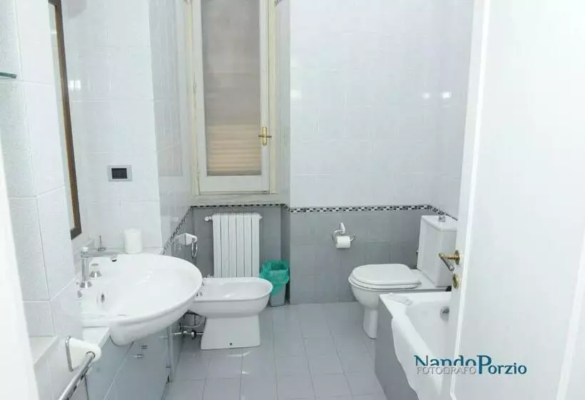 1ベッドルームアパートメントをつなぐ, B&b Villa Delle Rondini