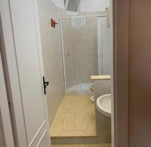 Трехместный Номер Стандарт Interior, B&b Villa Delle Rondini