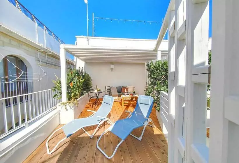 1 Bedroom Apartment with Terrace Sea View, Carpe Diem B&b E Case Vacanza