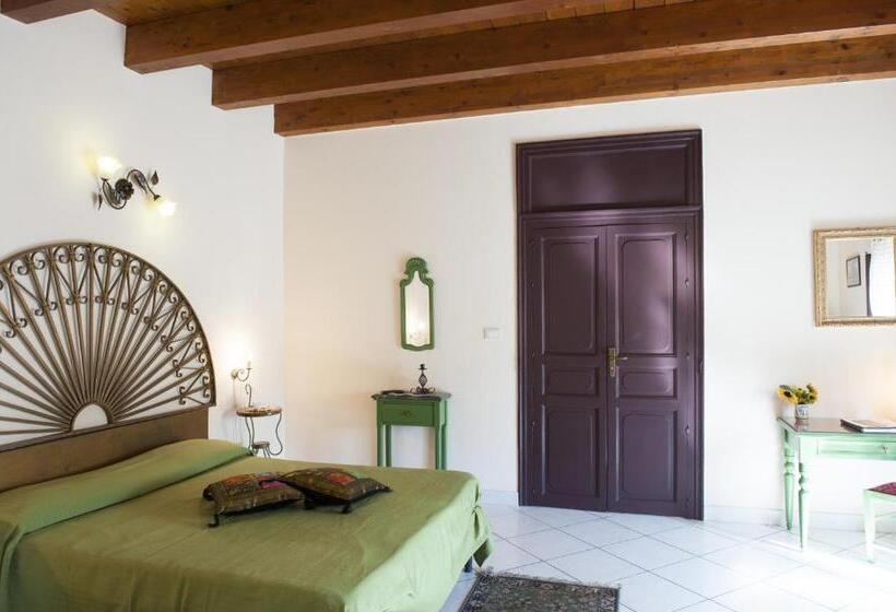 4인용 스탠다드 룸, Case D'anna