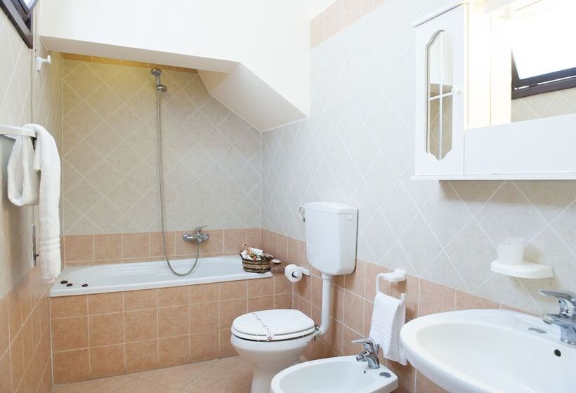 스탠다드 룸, Case D'anna