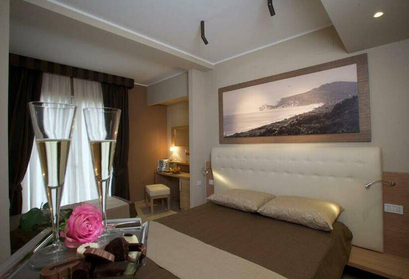 컴포트 룸, C'era Una Volta