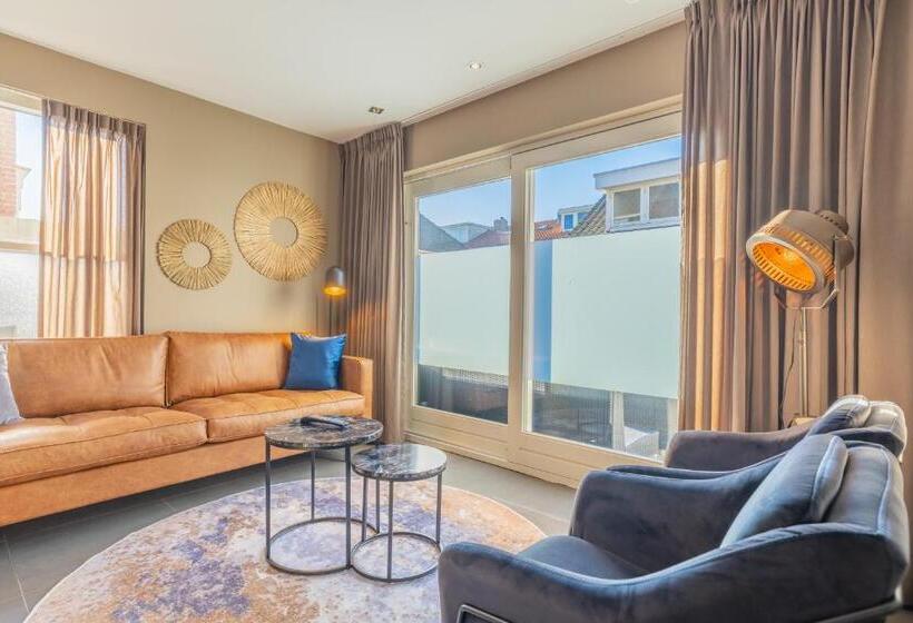 패밀리 룸, De Koningshof