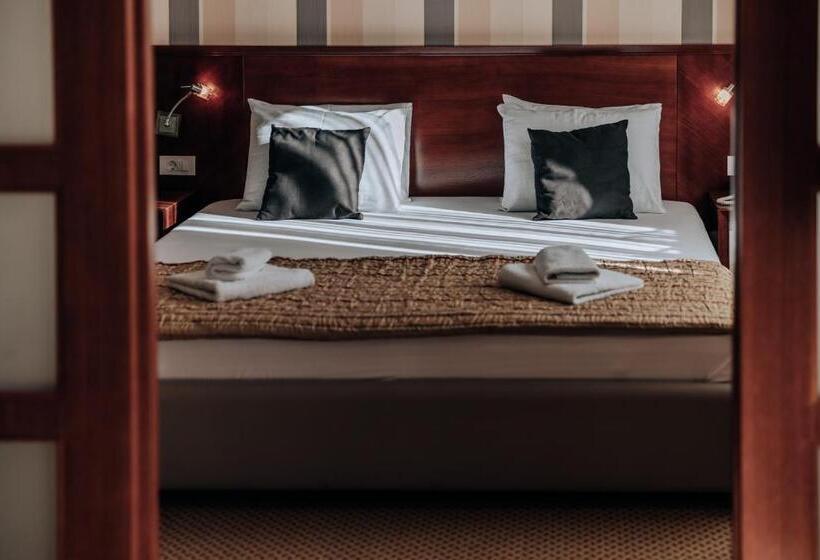 آپارتمان راحتی 1 خوابه, Apartments Del Mar