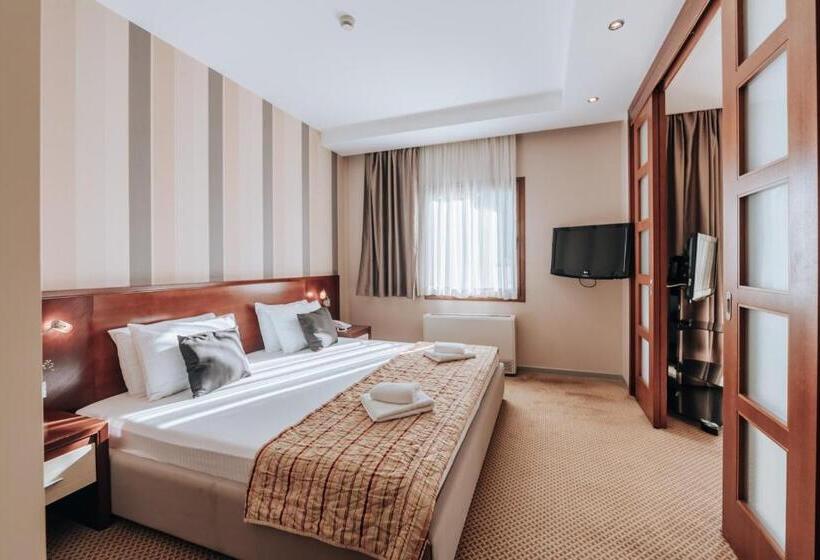 آپارتمان راحتی 1 خوابه, Apartments Del Mar