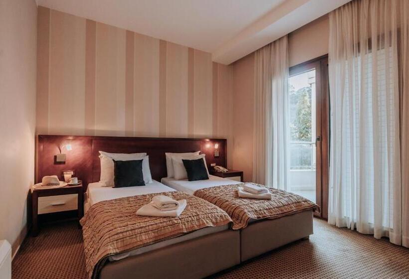آپارتمان 1 خوابه با بالکن, Apartments Del Mar