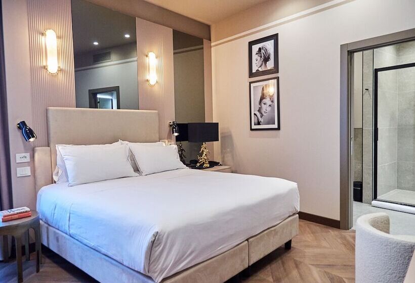 اتاق لوکس, The Glam Boutique Hotel & Apt