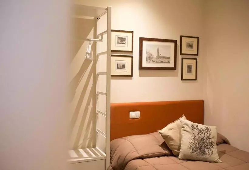 اتاق استاندارد یک نفره, Guest House Bella Onda